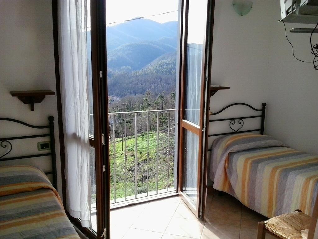 Agriturismo Casalino Beverino Rum bild